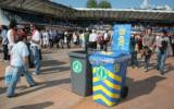  <p>Collecteur de PET sur la fan zone de Zürich</p>