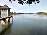  <p>Lac de Bret : ses 4,3 mio de m3 fournissent 15 à 20 % de la production du Service de l'eau de Lausanne <i>(aqueduc.info)</i></p>