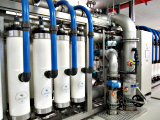  <p>Modules d'ultrafiltration membranaire à l'usine de potabilisation de Lutry <i>(aqueduc.info)</i></p>